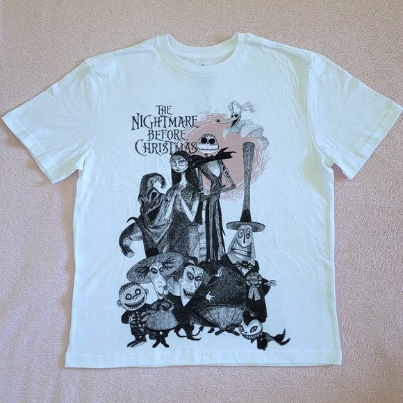 Tim Burton's The Nightmare😱 Before Christmas🎄 Graphic Tee👕 - NWT - Picture 8 of 15